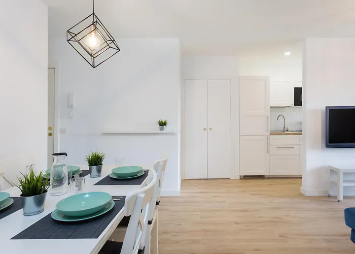 Apartment Home2book Modern Center With Terrace