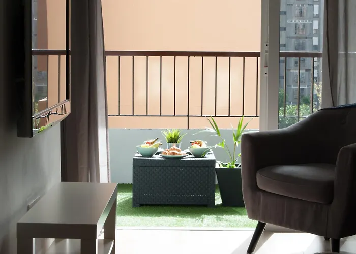 Home2book Modern Center With Terrace Apartment *