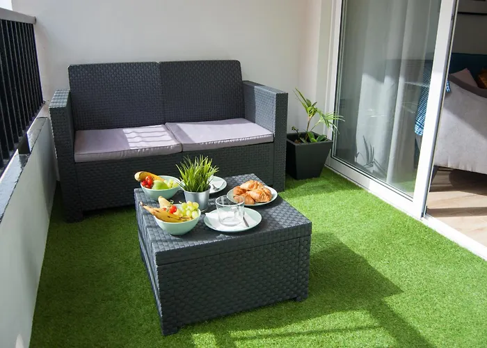 Apartment Home2book Modern Center With Terrace *
