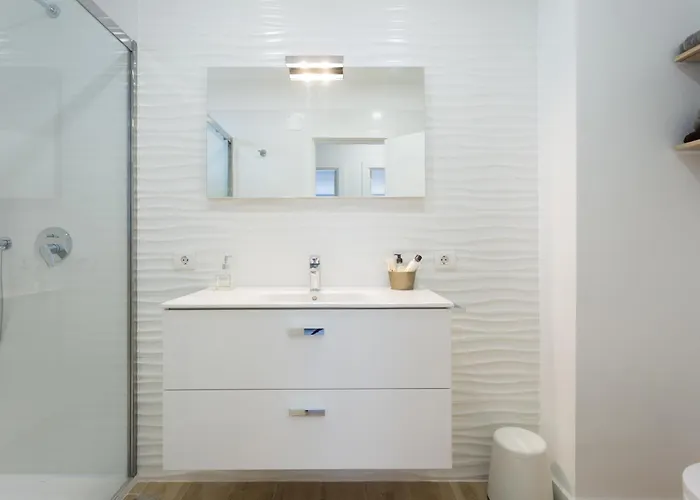 Apartment Home2book Modern Center With Terrace *
